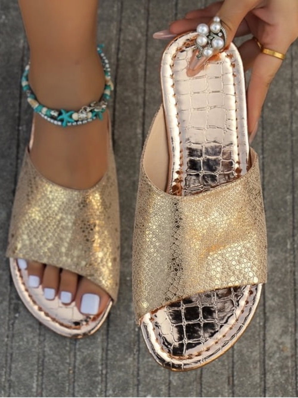 Formal Event, Take off your heels & Slip on these to still look dressy Sz 36/6